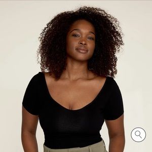 Numi tencel shirt The Signature black